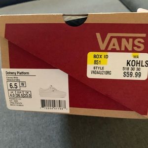 Brand new vans doheny platform